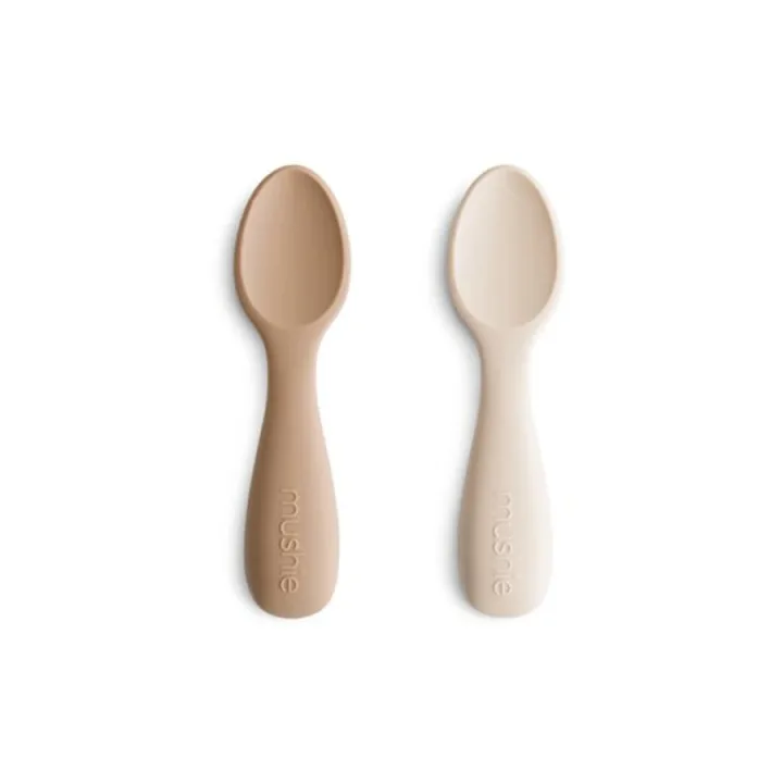 Mushie Toddler Starter Spoons 2-pack Natural/Shifting Sand Mushie