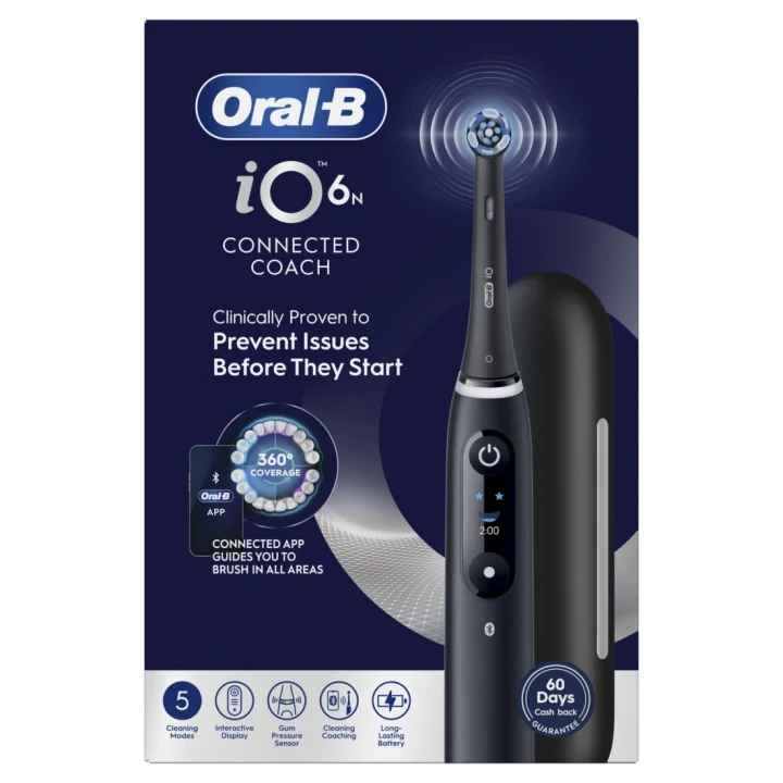 Oral-B iO6 Eltandborste Svart + Resefodral Oral-B