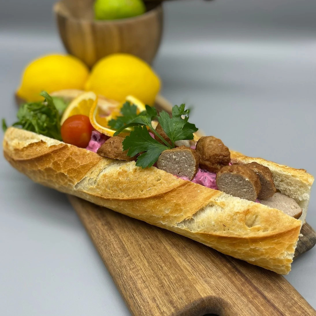 Köttbullebaguette