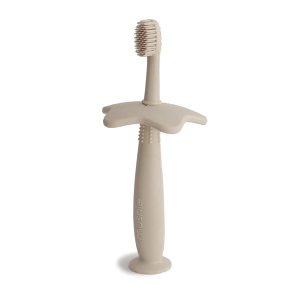 Mushie Star Training Toothbrush Shifting