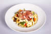 Italiensk pastasallad med prociutto