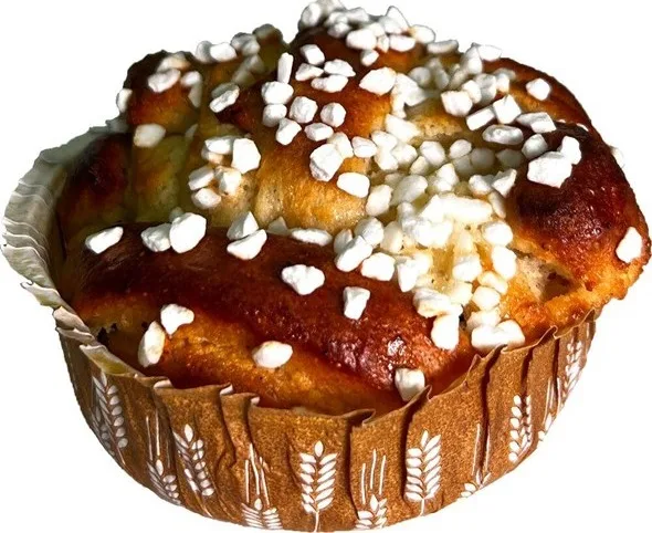 Saftig veteknut bakad med smör och surdeg och rikligt fylld med vaniljsmakande fyllning med smör och mandelmassa.