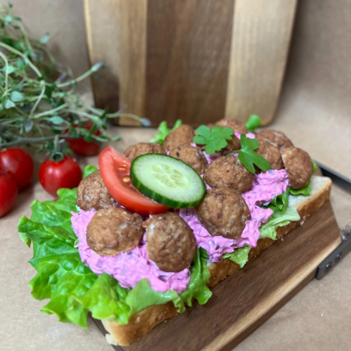 Köttbullssmörgås
