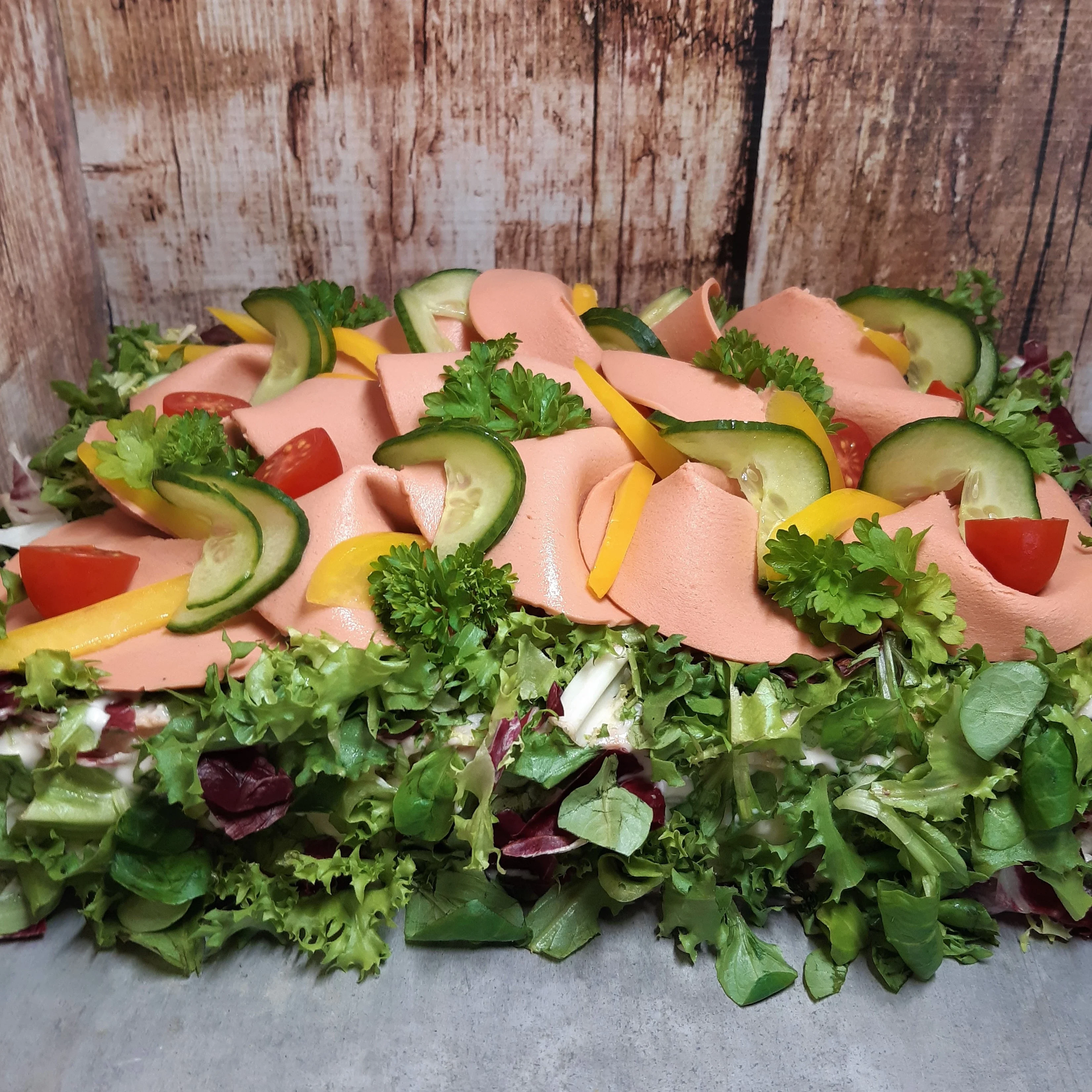 Vegansk smörgåstårta