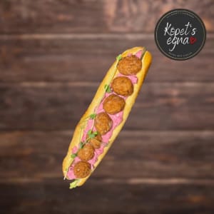 Baguette med rödbetssallad och köttbullar