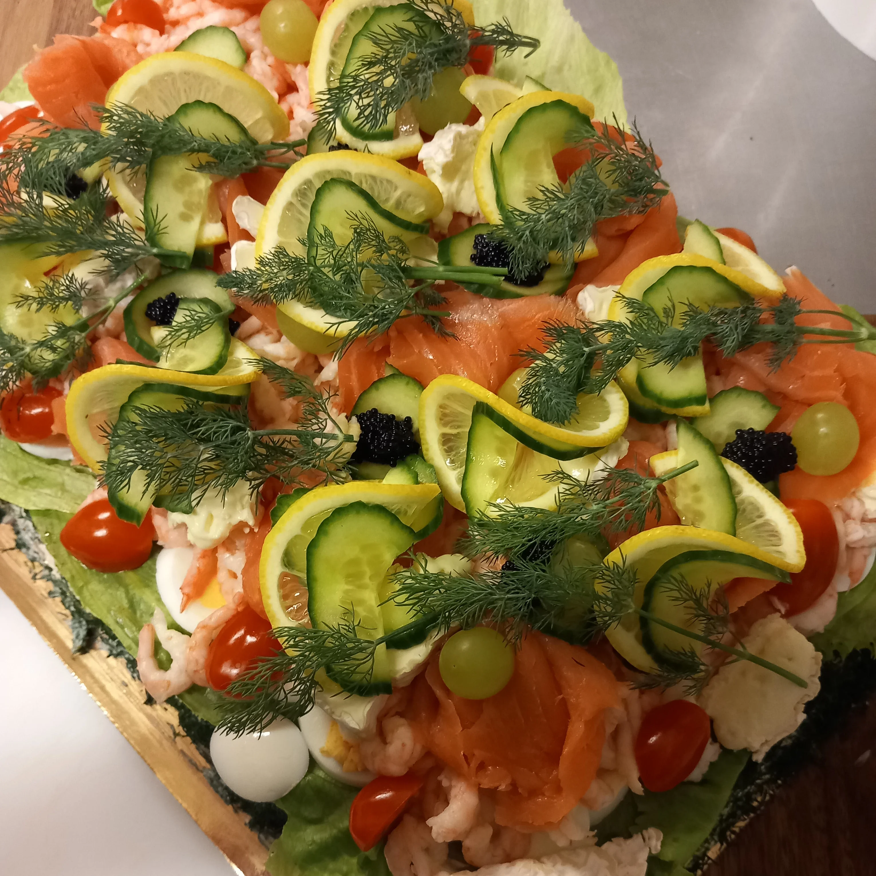 Smörgåstårta räkor och lax