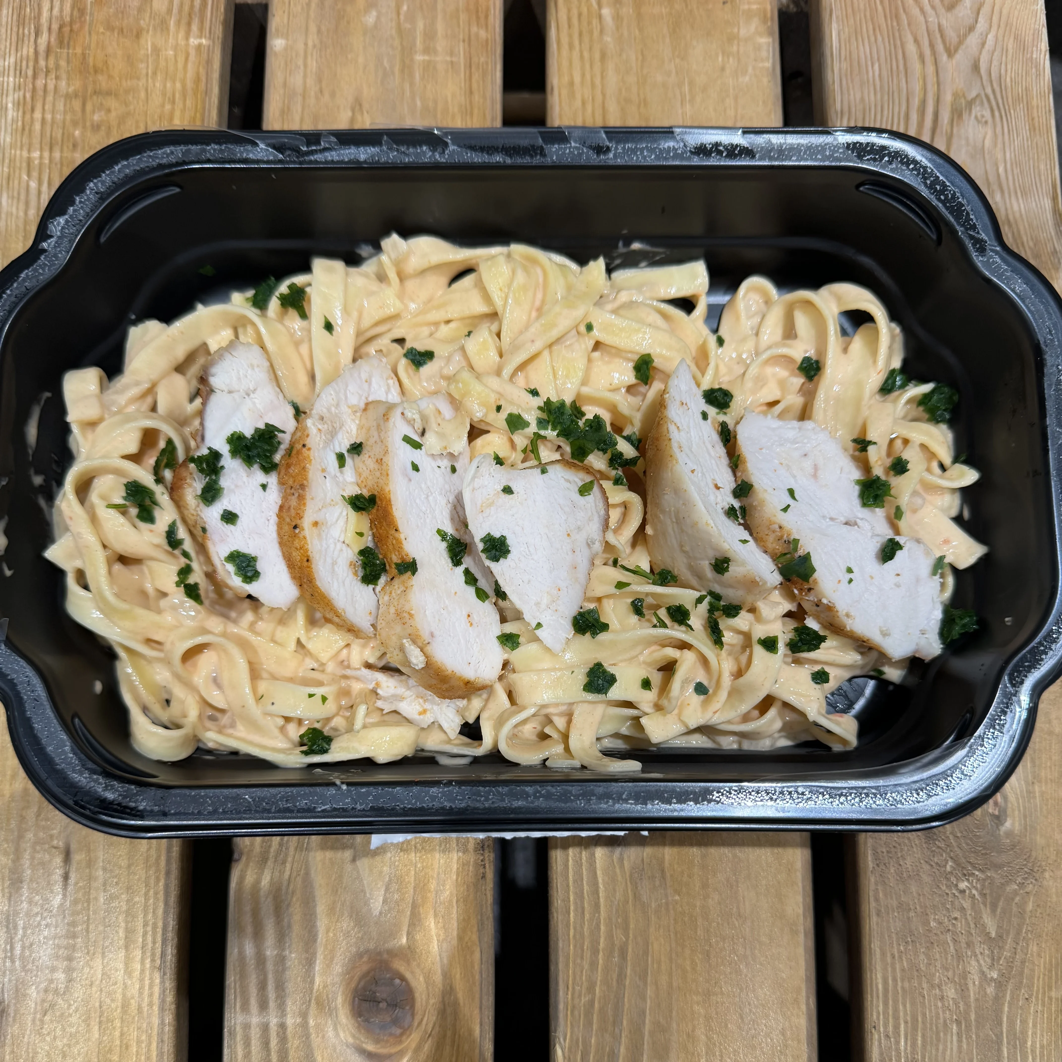 Het tagliatelle med kyckling