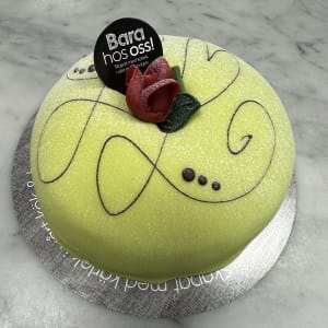 Grön prinsesstårta som är utan gluten och laktos, tårta varberg, beställa tårta varberg, kvantum tårta varberg