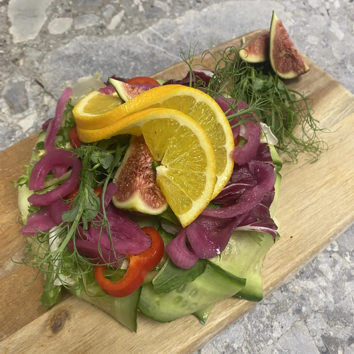 Vegansk smörgåstårta 2p