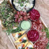 Caesarpot.sallad, örtbakad kycklinglårfil'e, brie, marmelad, fruktfat, tryffelsalami,Coppa( lufttorkad skinka)Västerbottenpaj m. rom/cremefraiche,örtkräm, stenugnsbakat bröd
