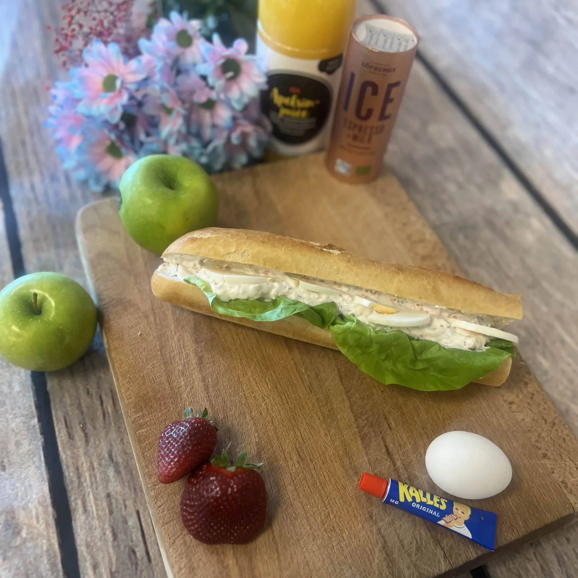 Baguette skagenröra/ägg