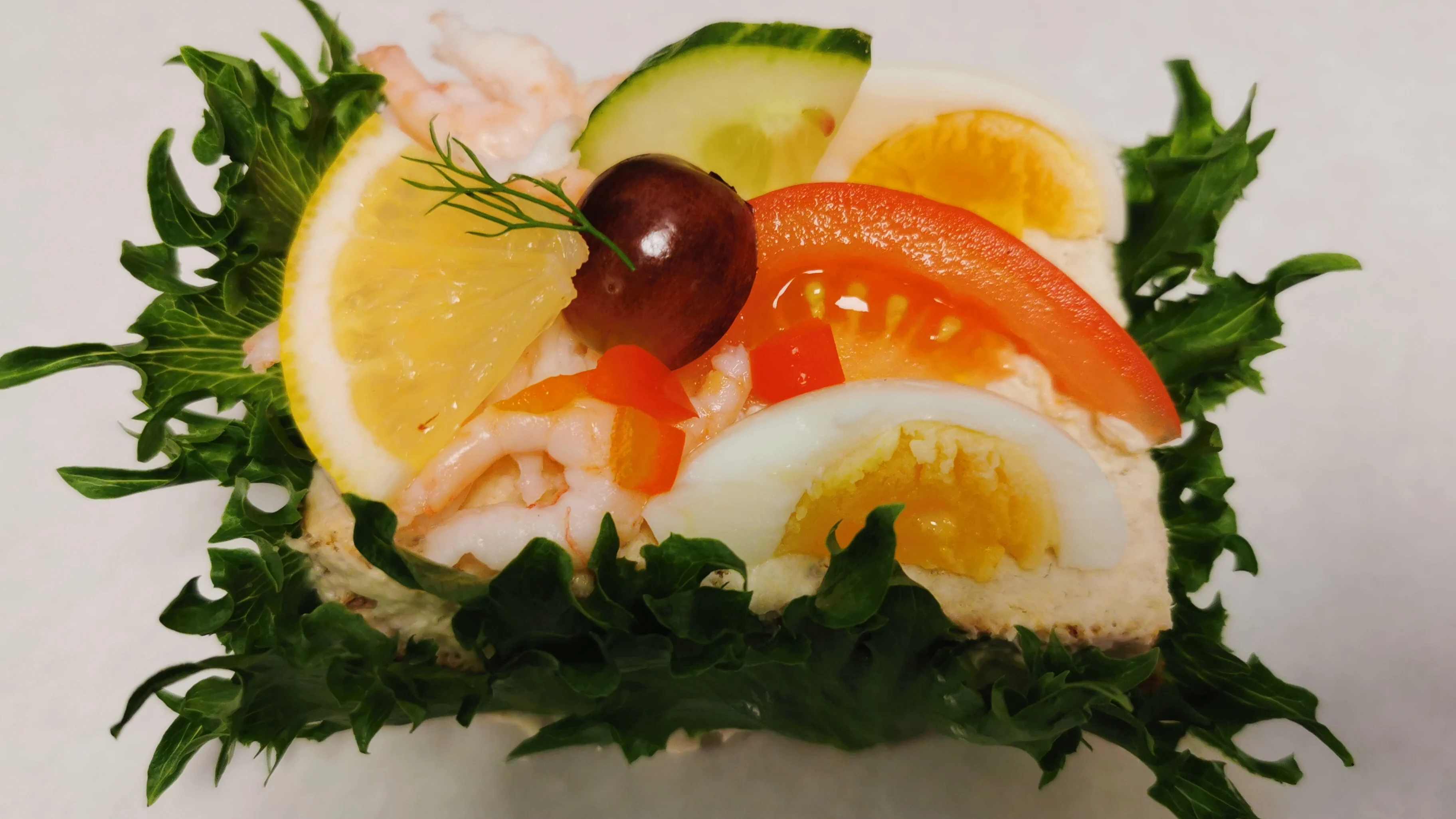 Glutenfri smörgåstårta
