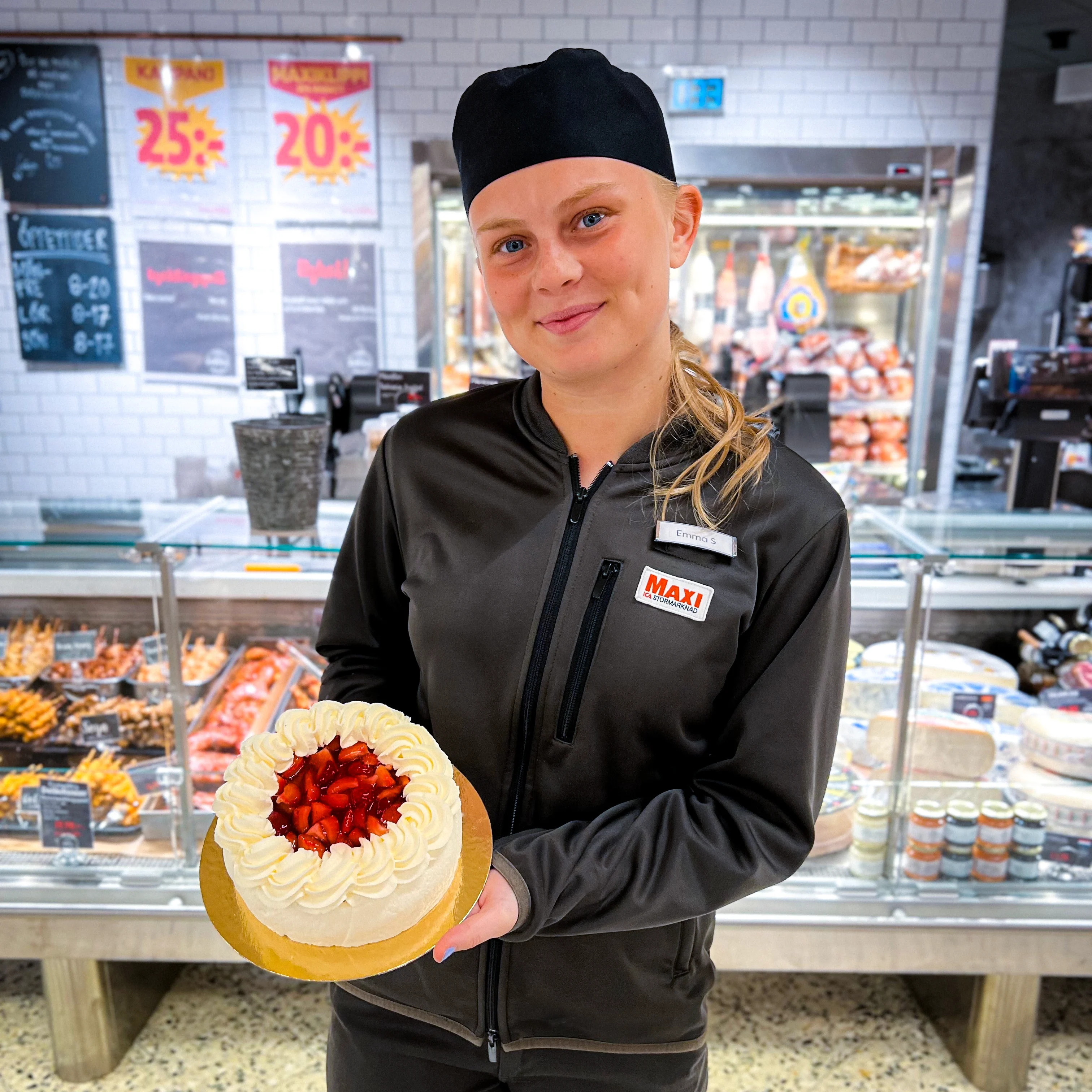 Gräddtårta med jordgubbar