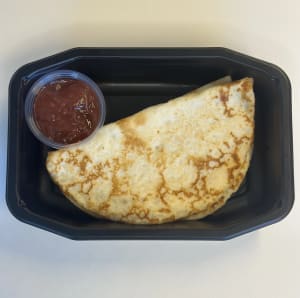 Matlåda pannkakor med jordgubbssylt