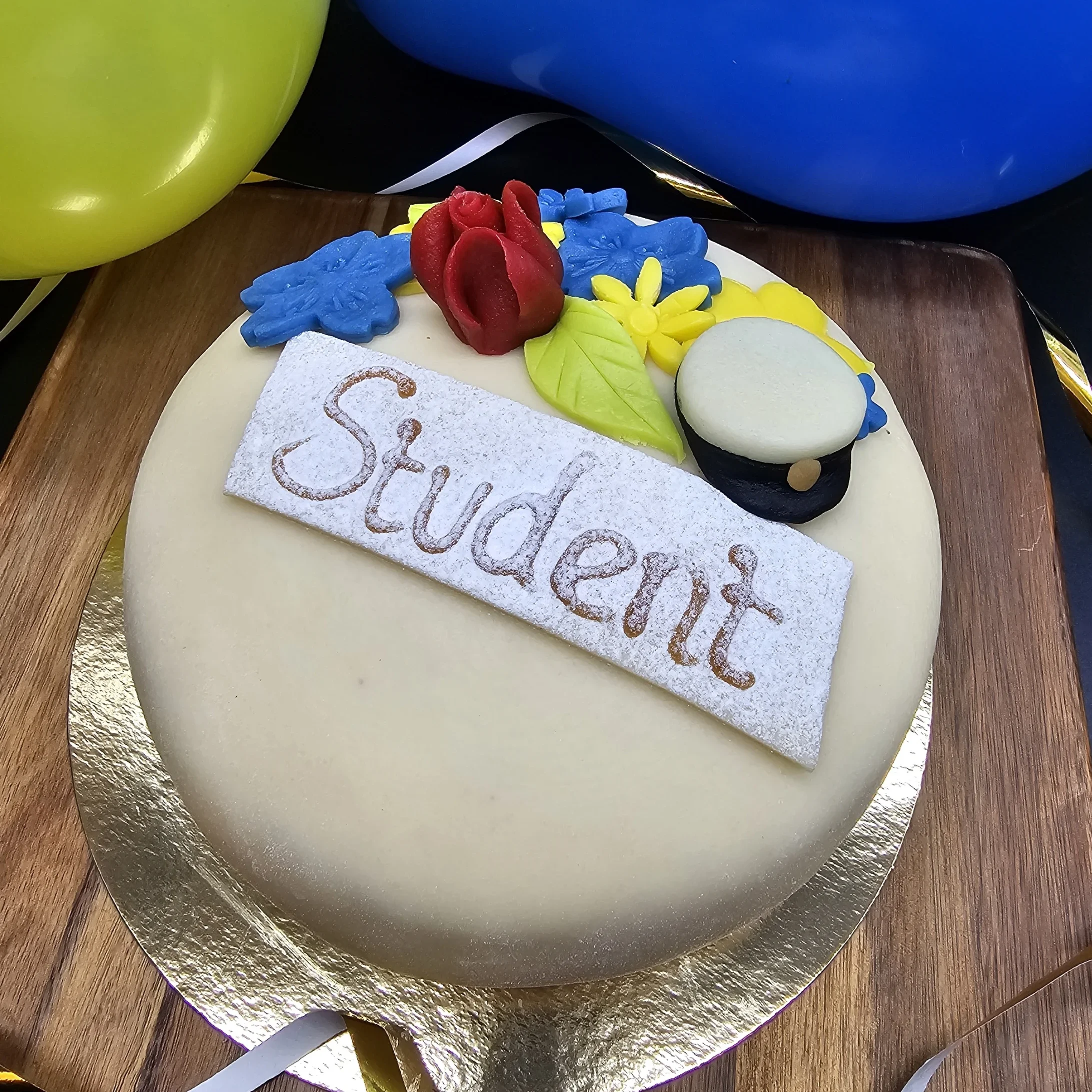 Studenttårta extra dekoration - Liten studentmössa i marsipan