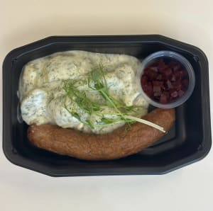 Isterband med dillstuvad potatis och rödbetor