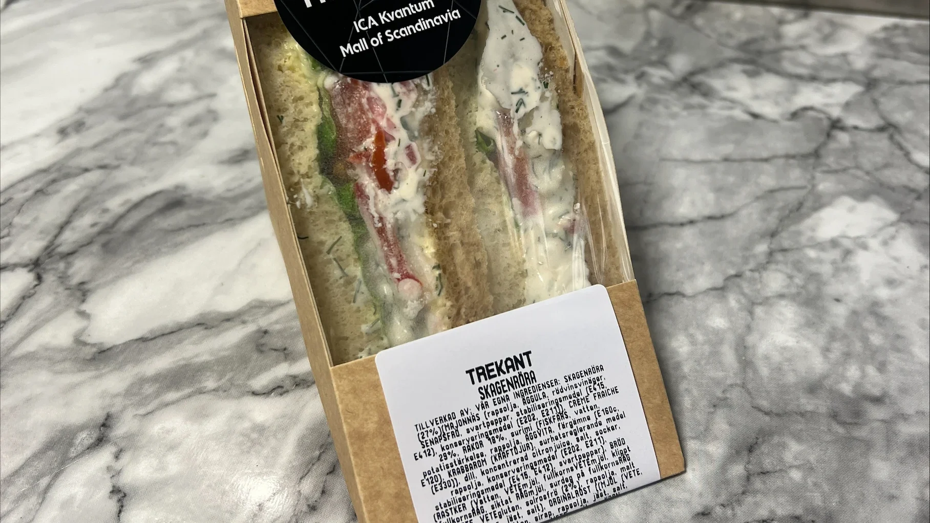 Trekantsmacka med Skagenröra