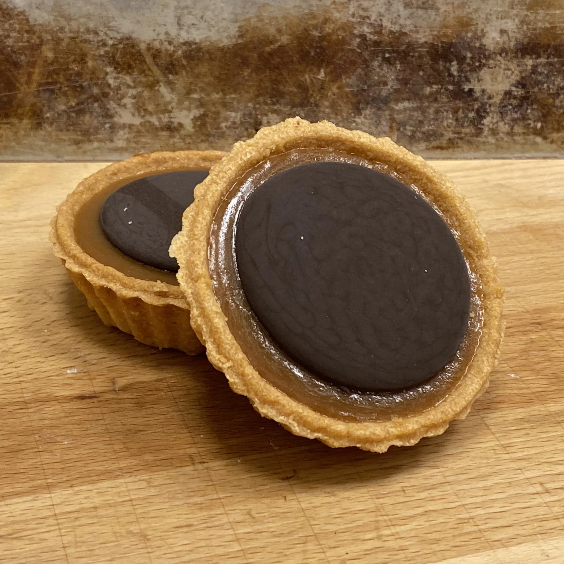 Kolapaj med chokladtryffel & havssalt.