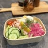 Sallad med handskalade räkor och ägg