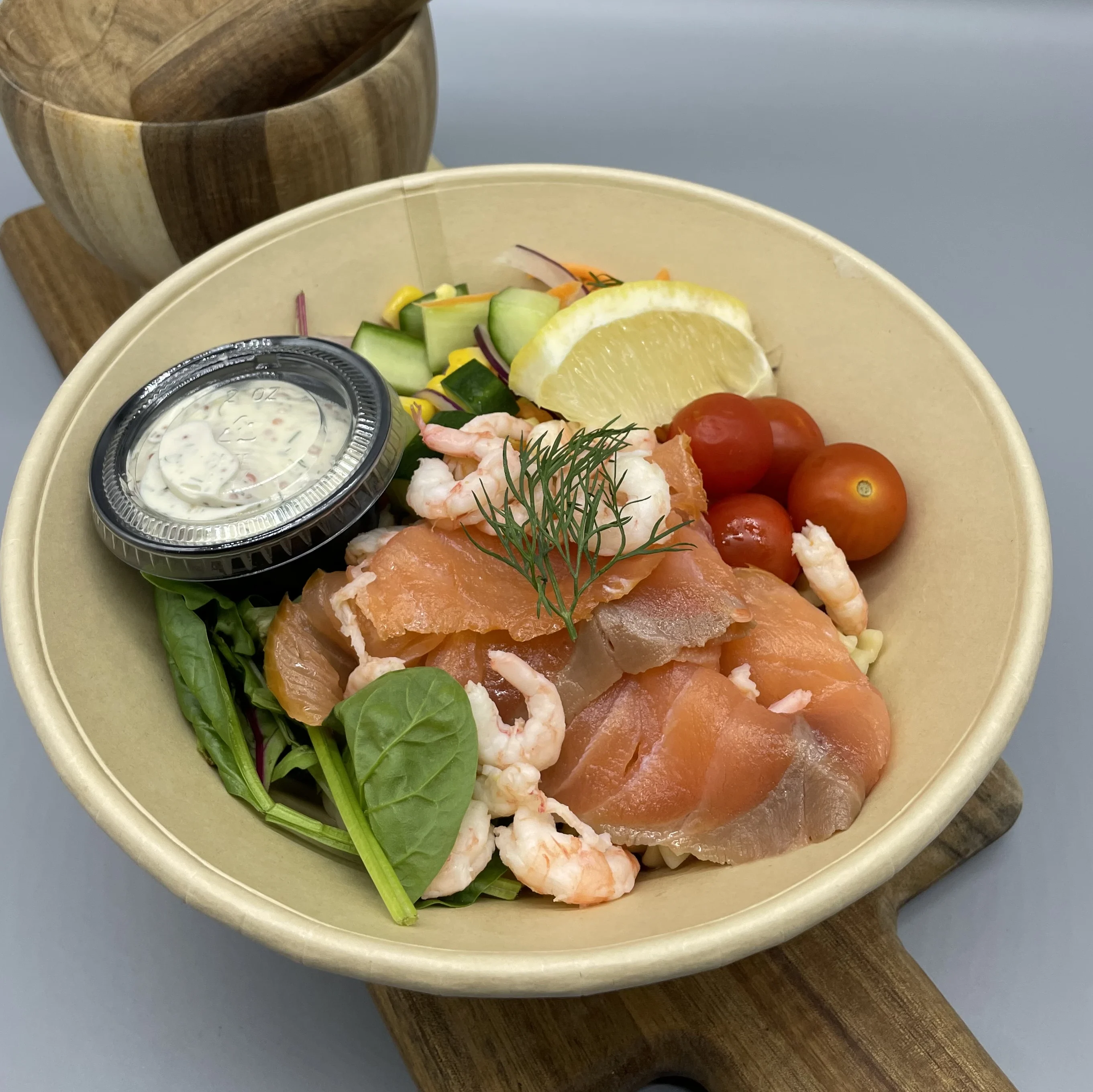 Pastasallad med lax och räkor