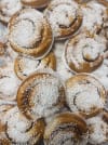 kanelsnäckor med pälsocker. från vårat butiksbageri