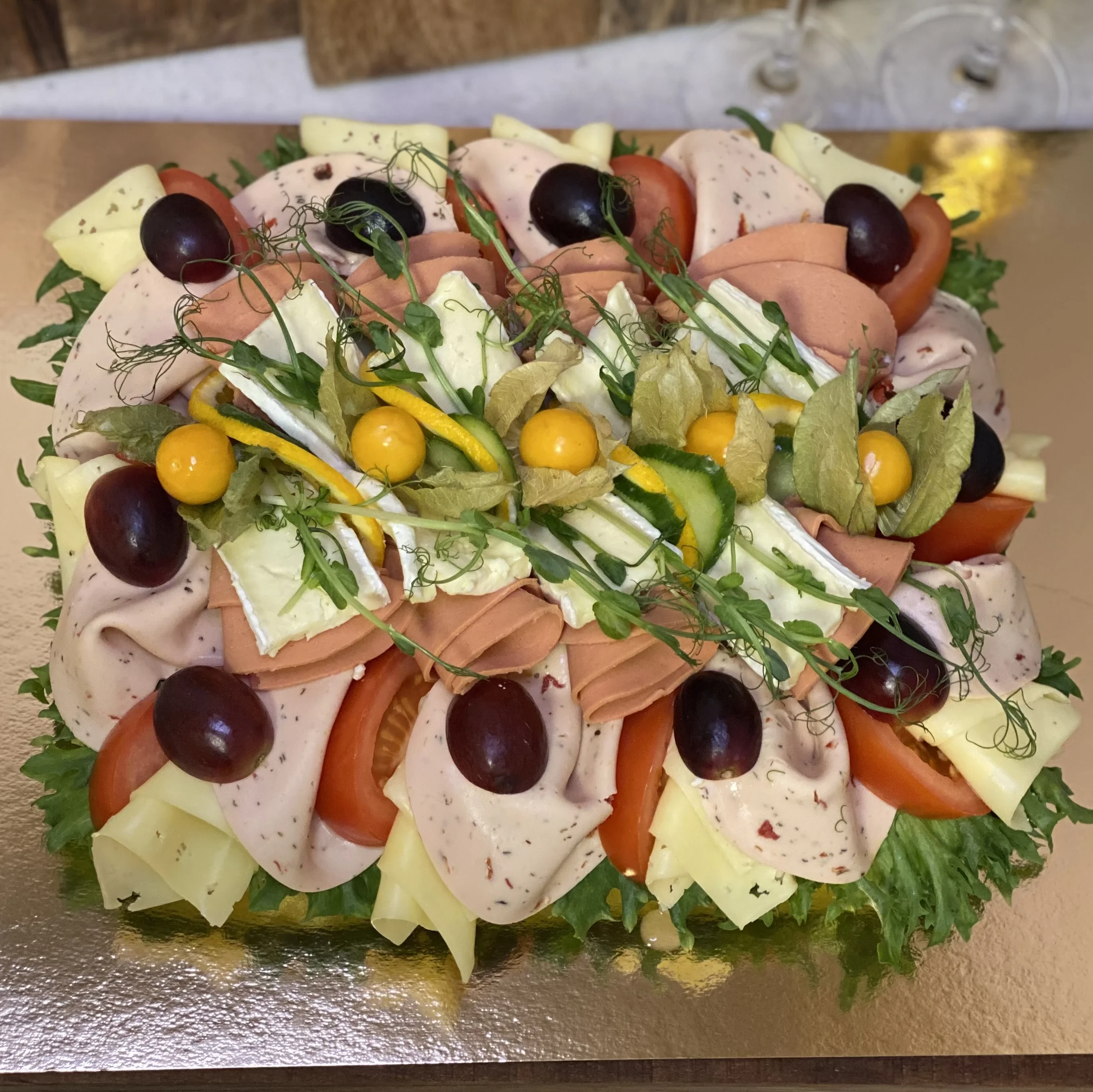 Vegetarisk smörgåstårta