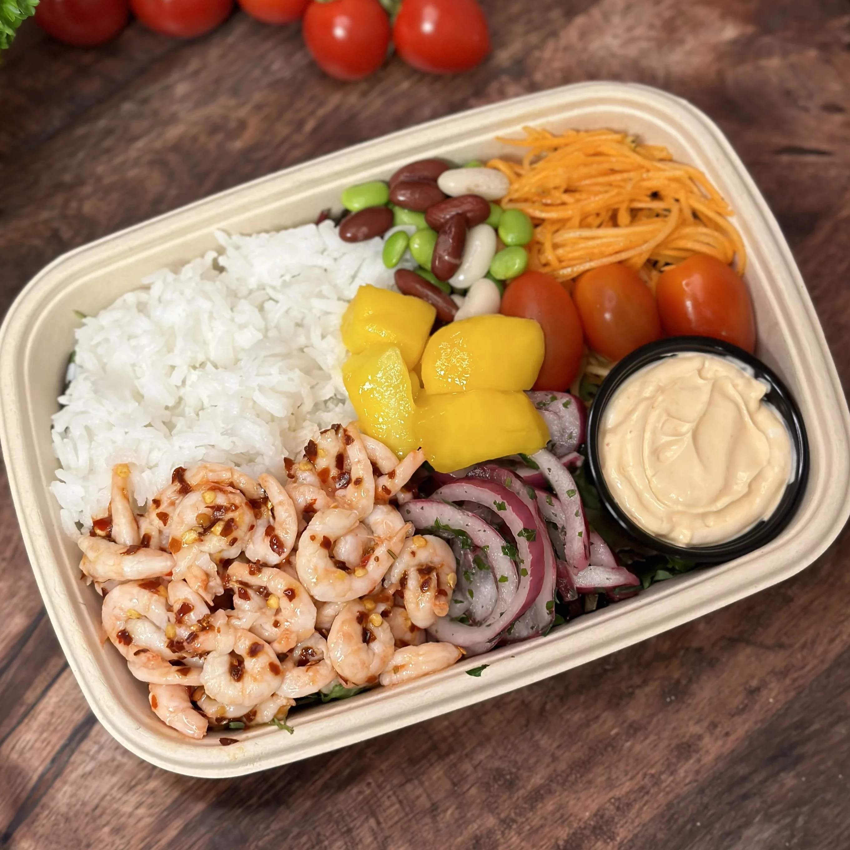 Poké bowl med heta räkor