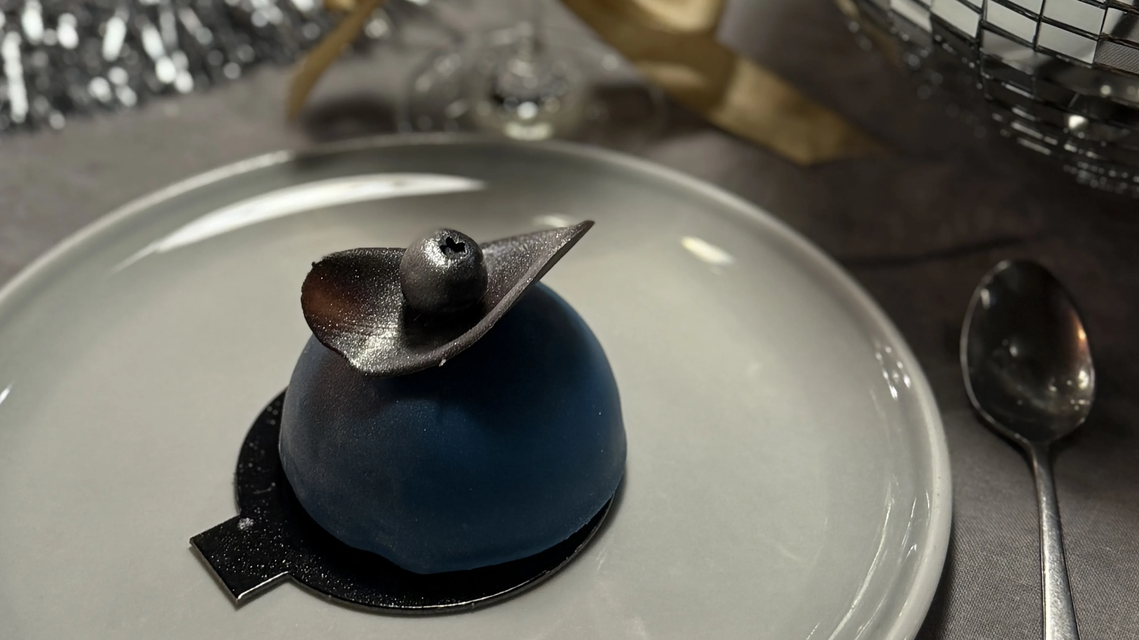 fruktbakelser med mousse och god fyllning. Dessert nyår