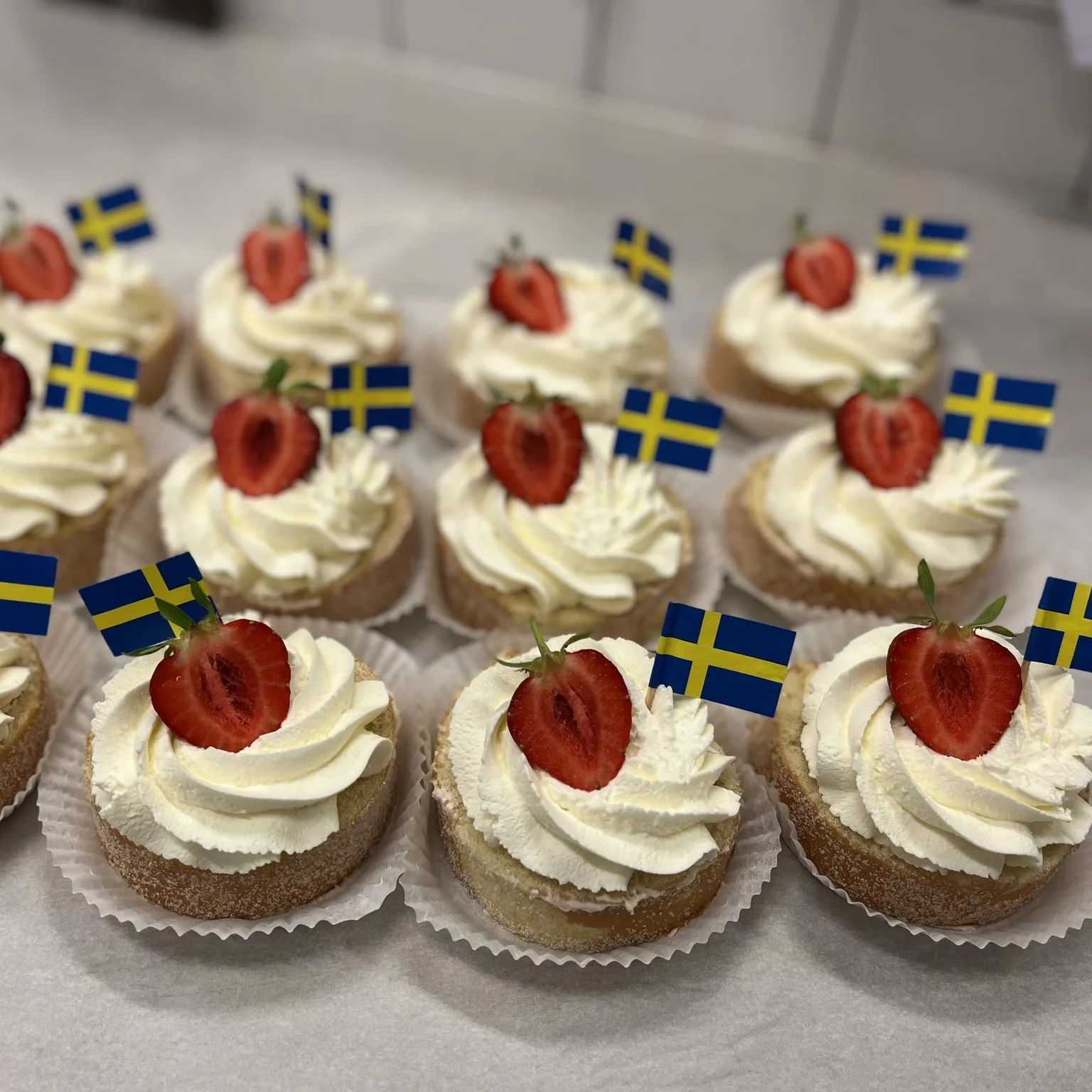 Jordgubbsbakelse