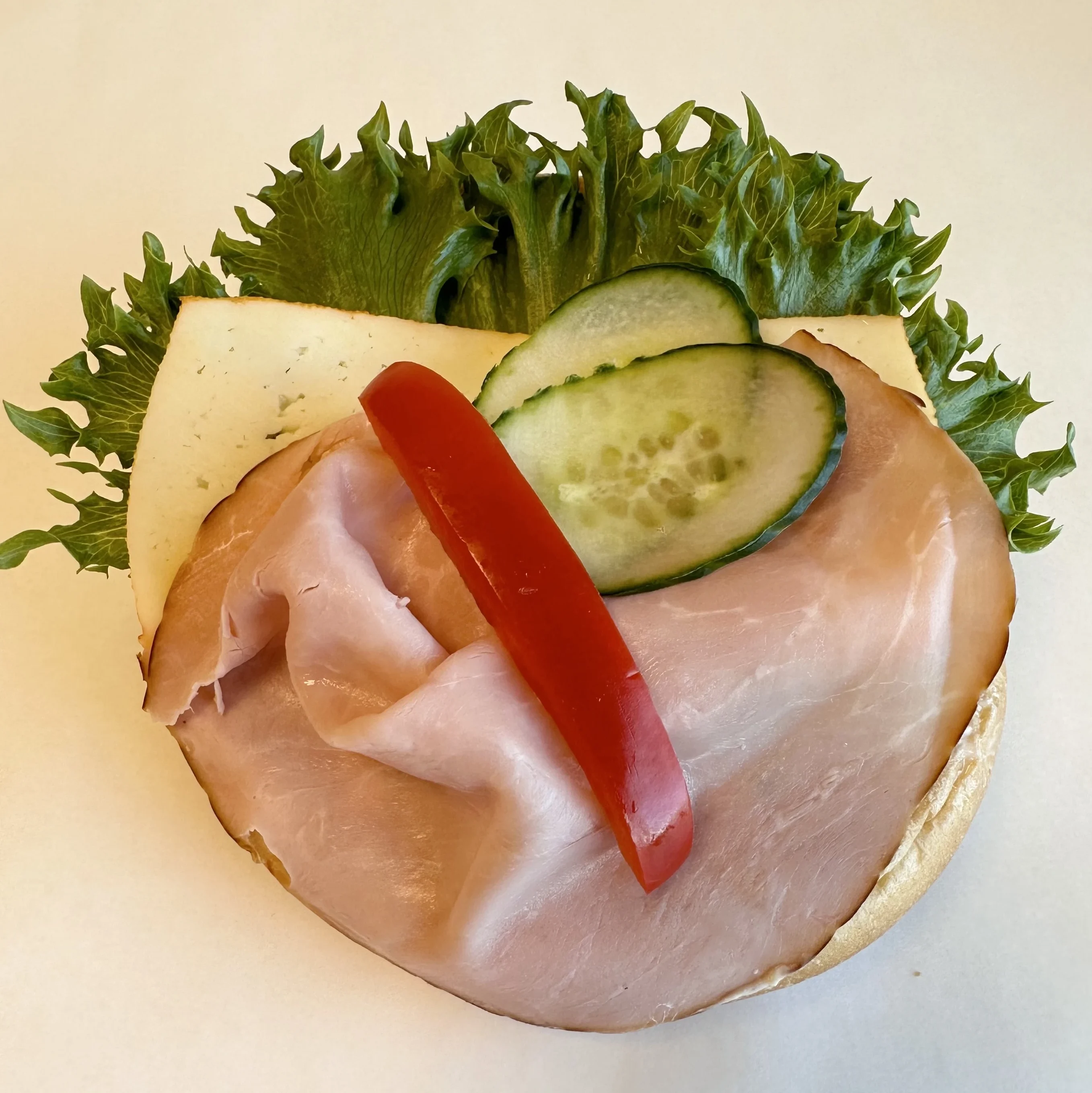 Smörgås med ost och skinka