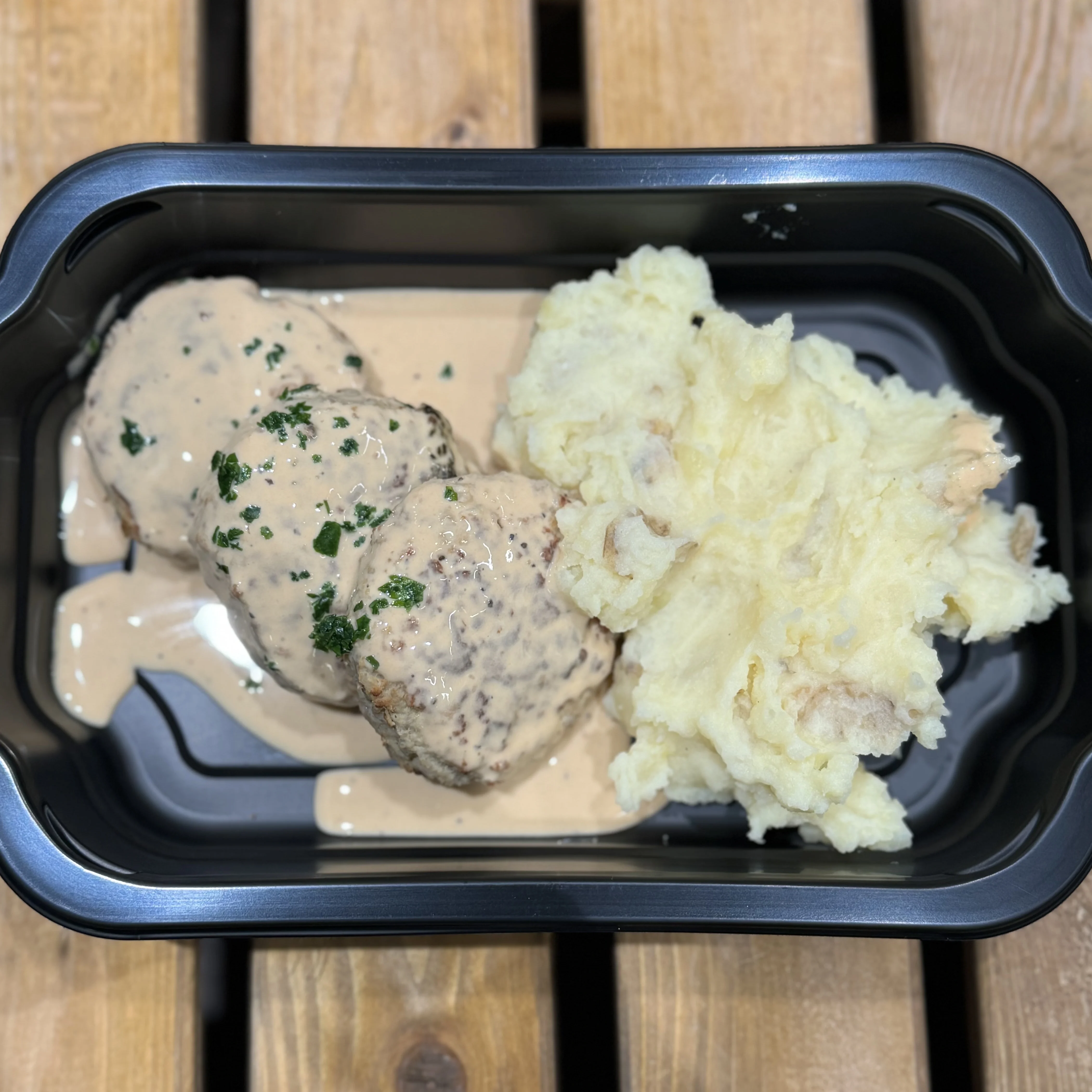 Pannbiff med gräddsås