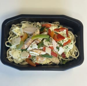 Pasta med kyckling och basilika