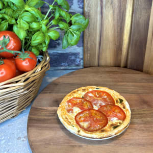 Tomat & mozzarellapaj litenTomat & mozzarellapaj liten