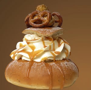 Semla med smak av salt kola.