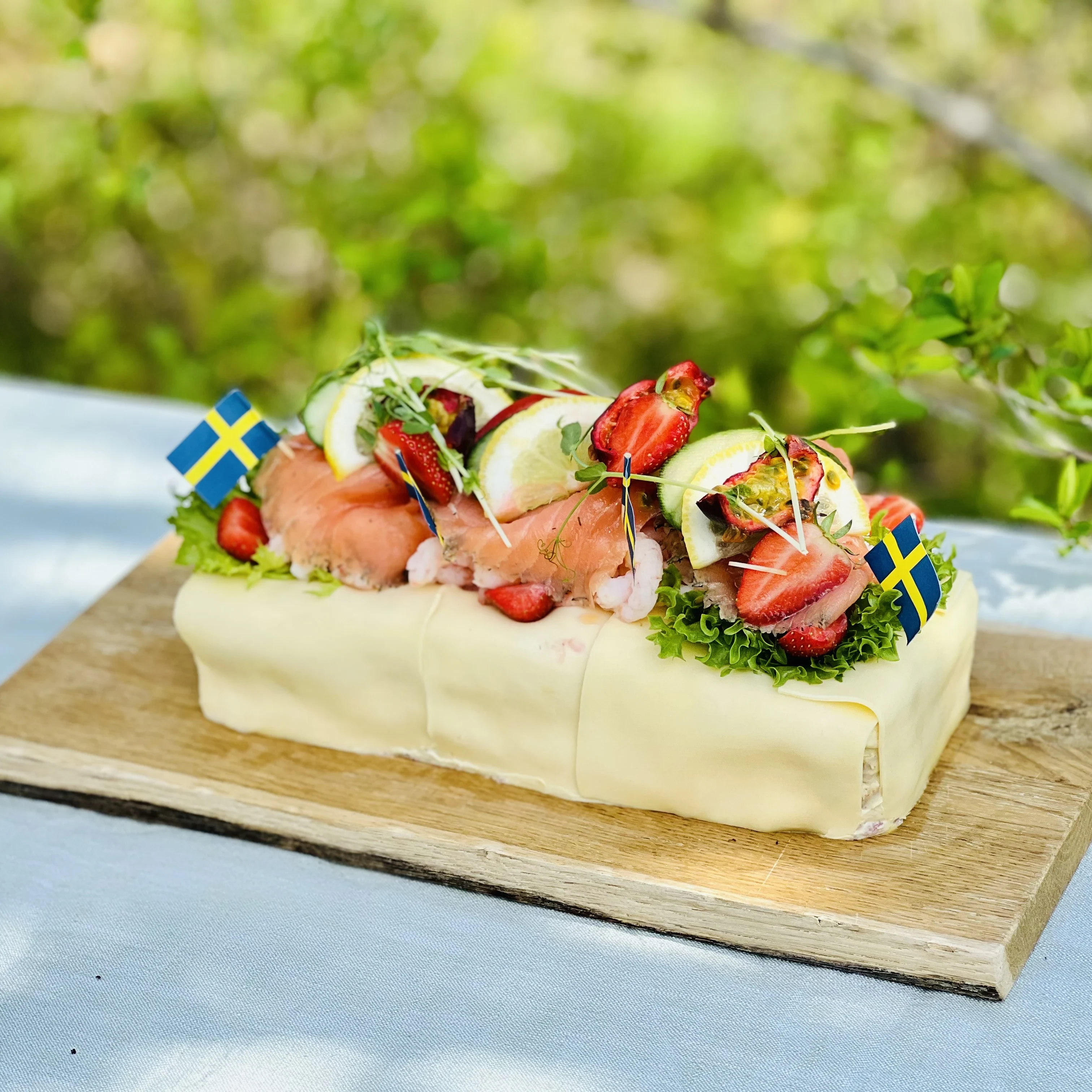 Glutenfri smörgåstårta