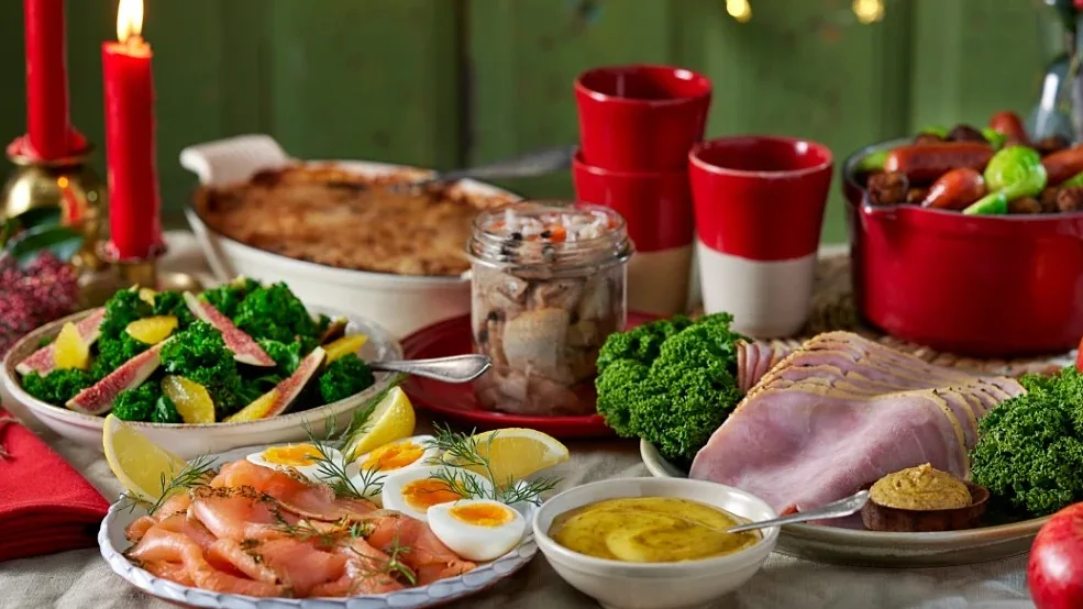 Jul, julcatering, jultårta, jultallrik