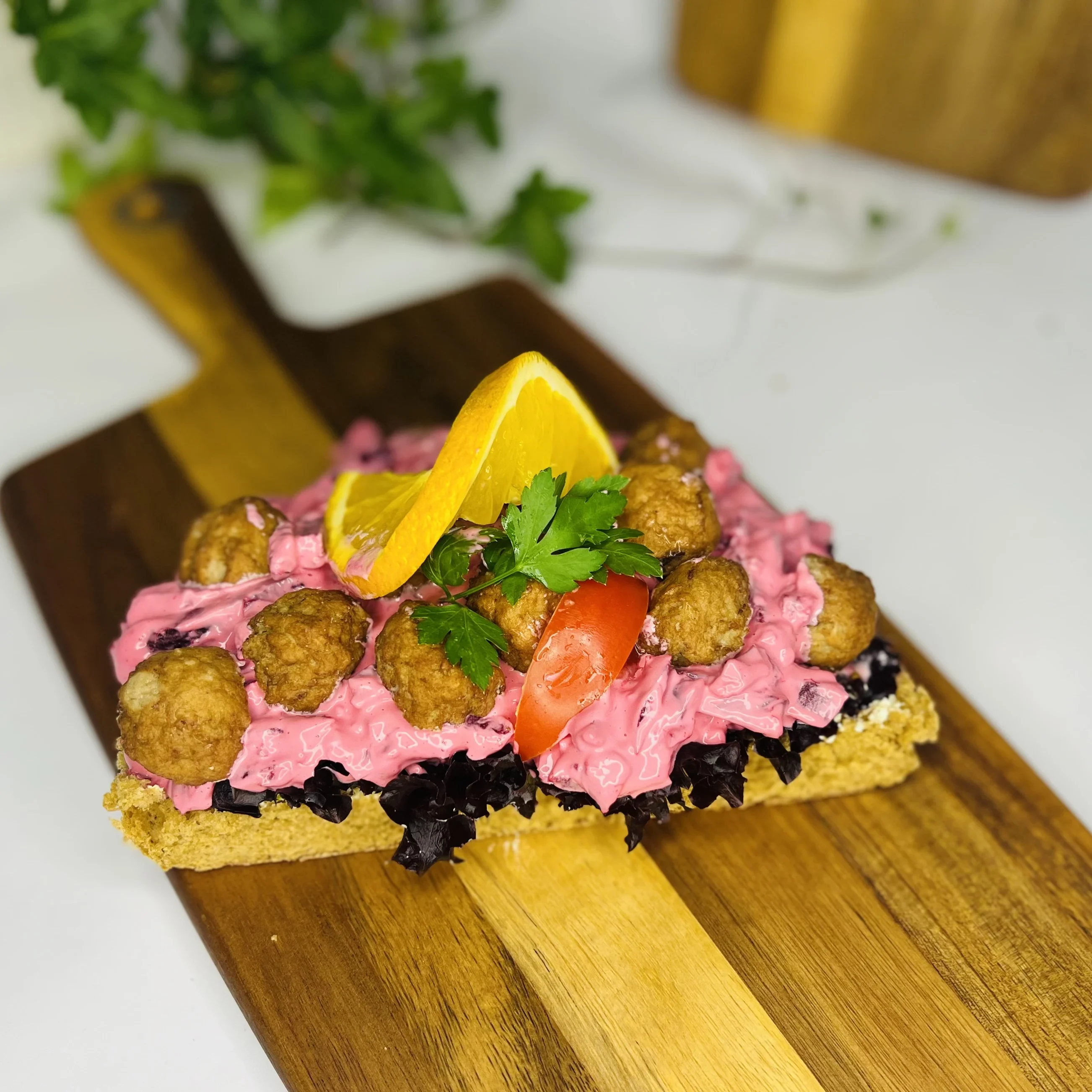 Köttbullesmörgås hålkaka