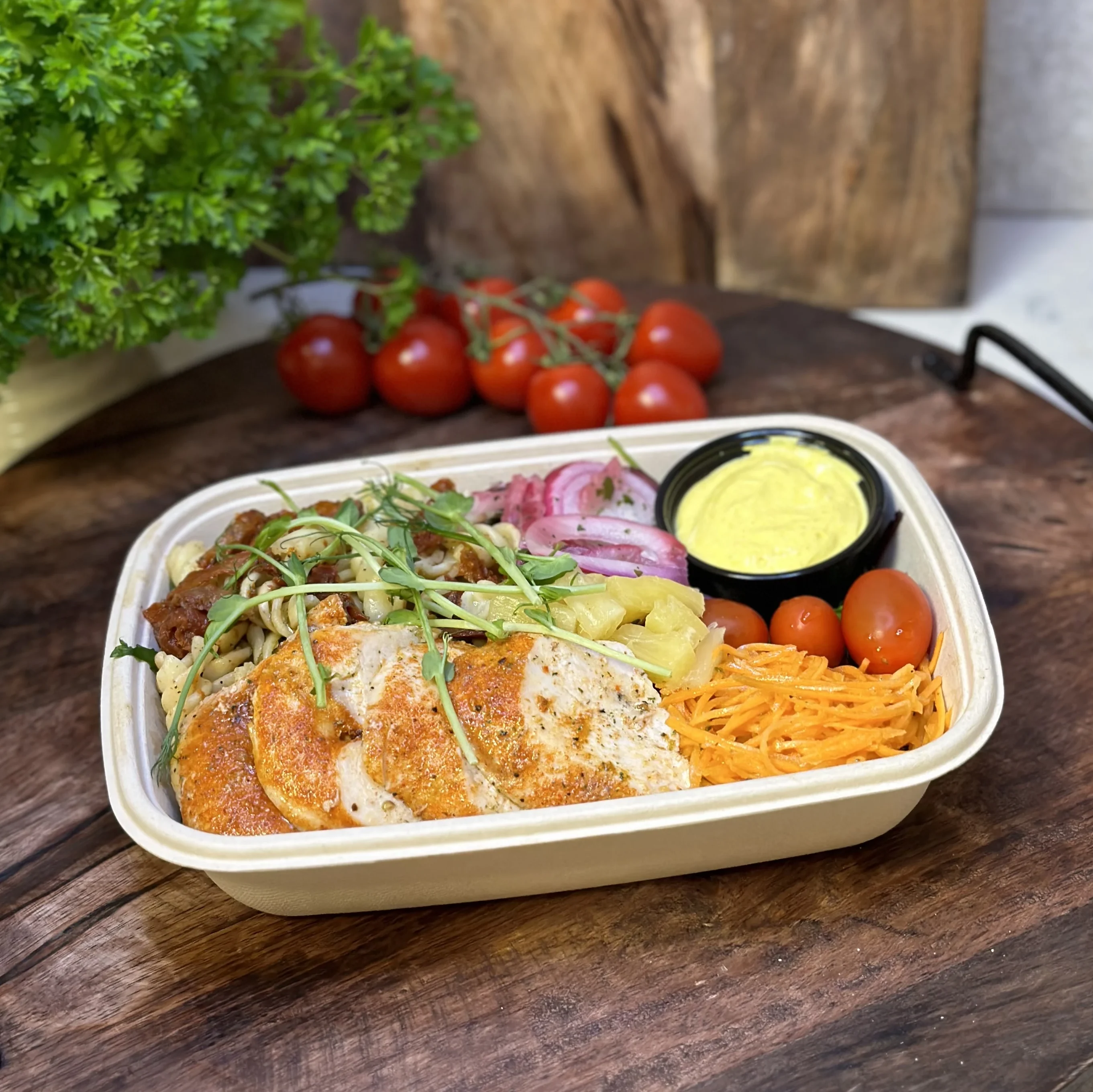 Kycklingsallad med pasta