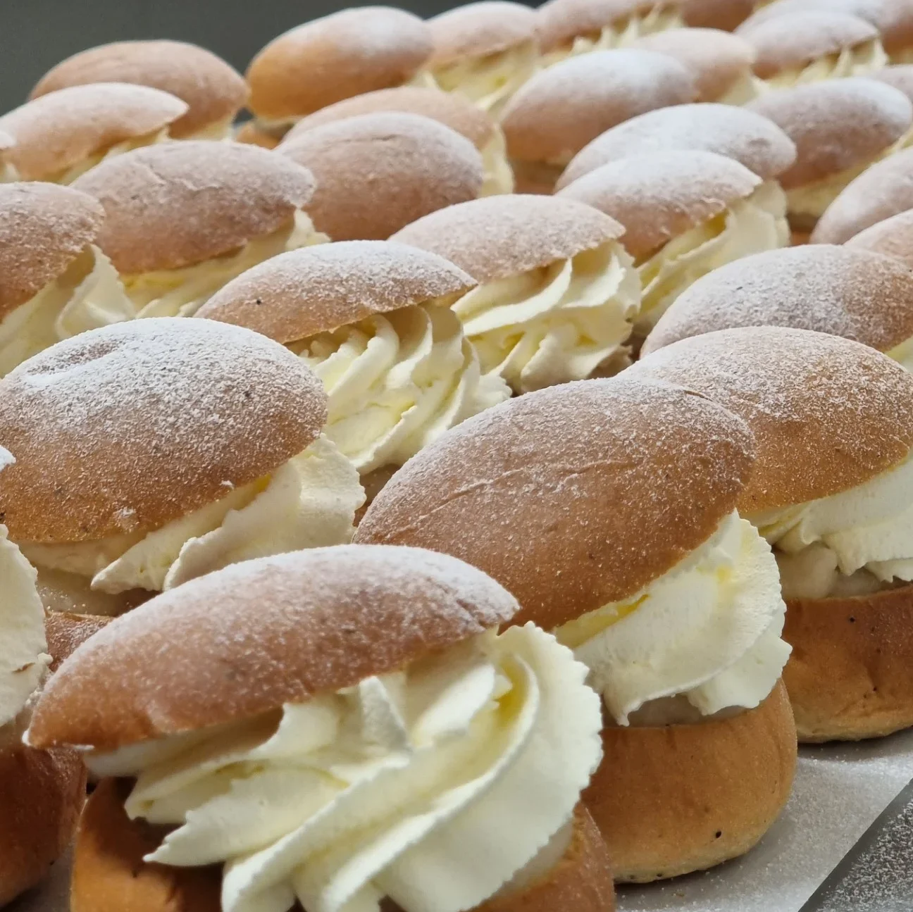 Semlor, semmelsäsong, bageriets semlor