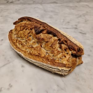 Valnötsbröd