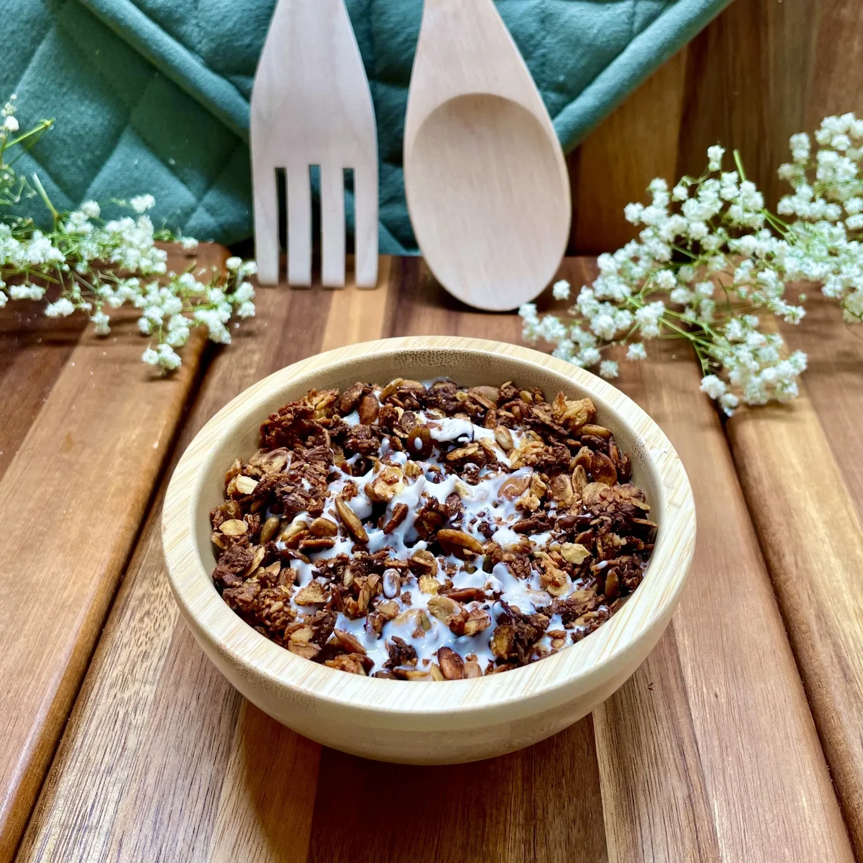 Naturell yoghurt & vår egna müsli