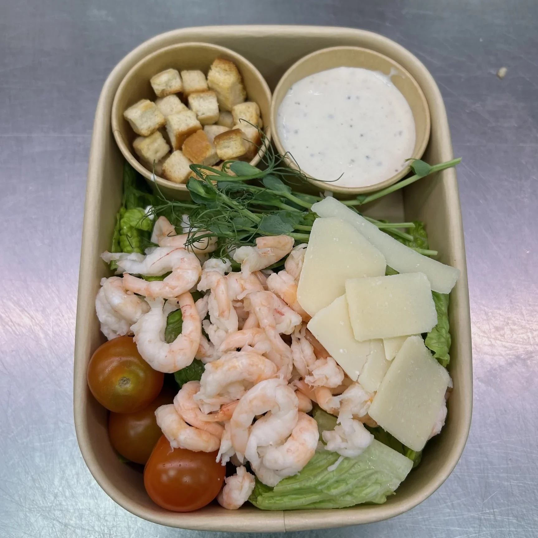 Sallad med räkor ,sallad räkor, varberg sallad, sallad varberg, caesarsallad varberg