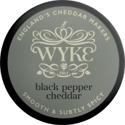 Ost Cheddar Creamy Mature Black pepper 100g Wyke Farm.