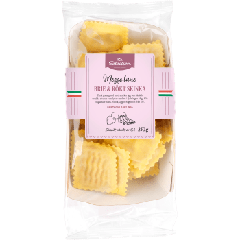 Pasta Mezzelune Brieost och skinka Färsk 250g ICA Selection.