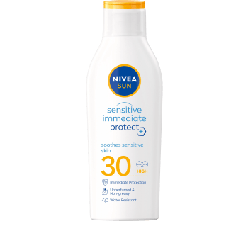 Solkräm Sensitive Immediate Protect Soothing Lotion SPF30 200ml Nivea Sun.