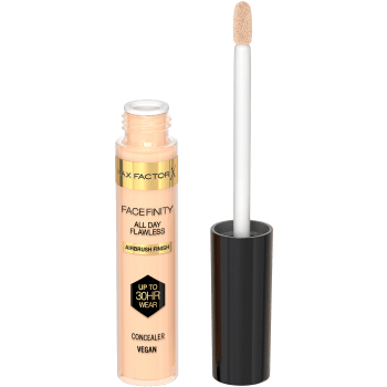 Facefinity all new 020 Max Factor.