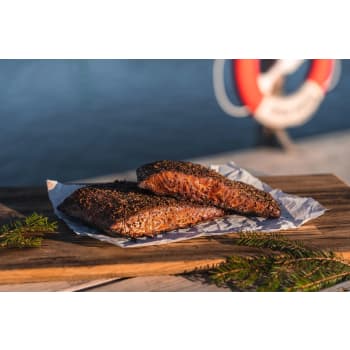 Pepparlax Varmrökt Handförädlad ca 400g Bergmans Fisk.