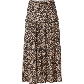 Lexie skirt Leo.