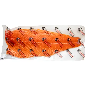 Laxfilé färsk sida Vakuumförpackad ca 1,5kg Lillängshamnens Fiskrökeri.