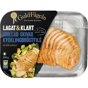 Kycklingbröstfilé grillad skivad 200g Guldfågeln.